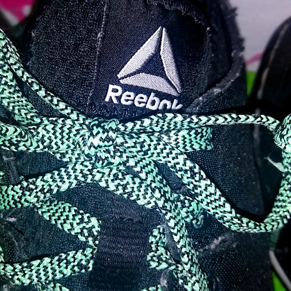 Women's Reebok Shoes 7 - Picture 6 of 7